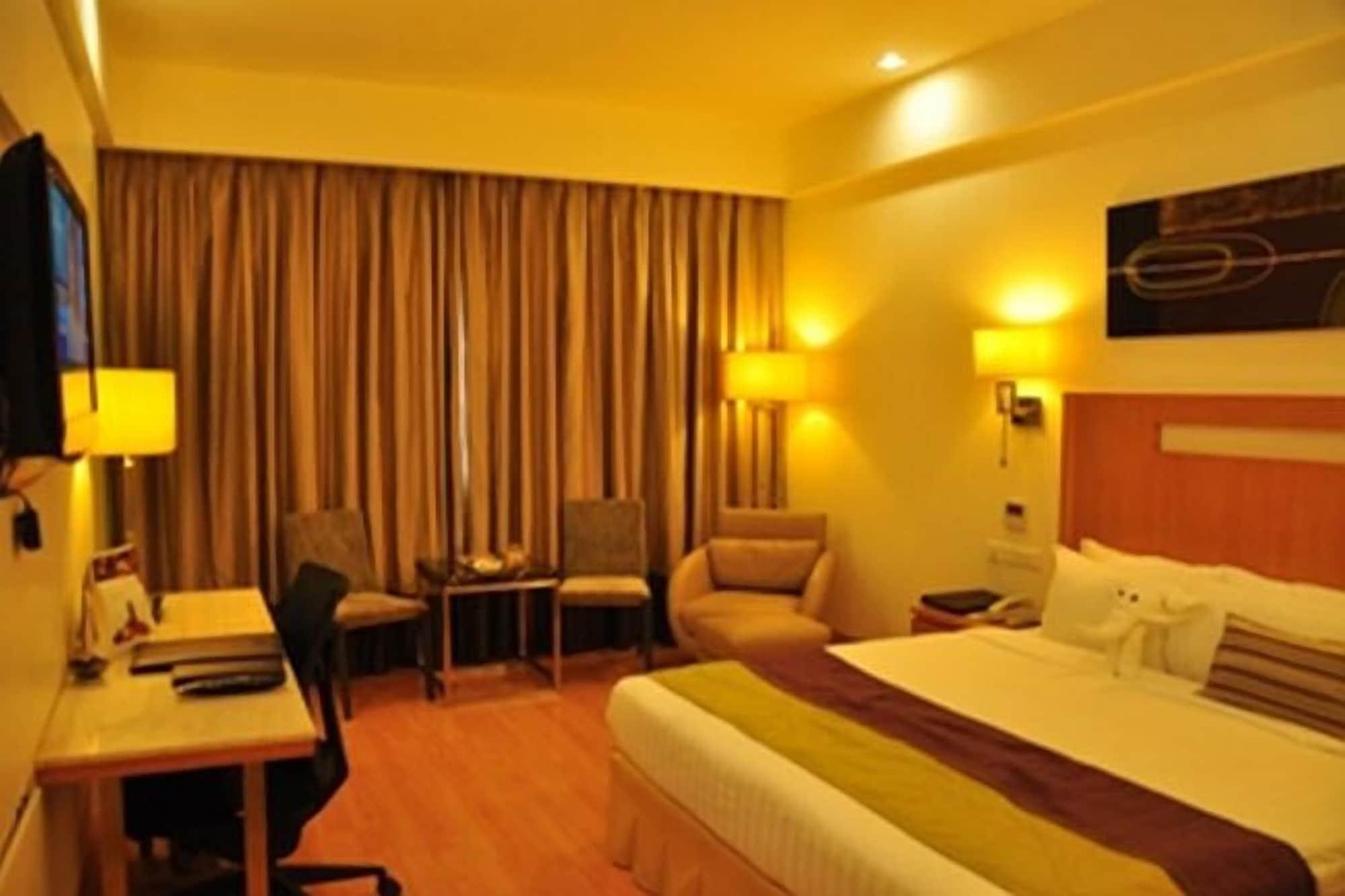 Manasarovar - The Fern Hyderabad Exterior photo
