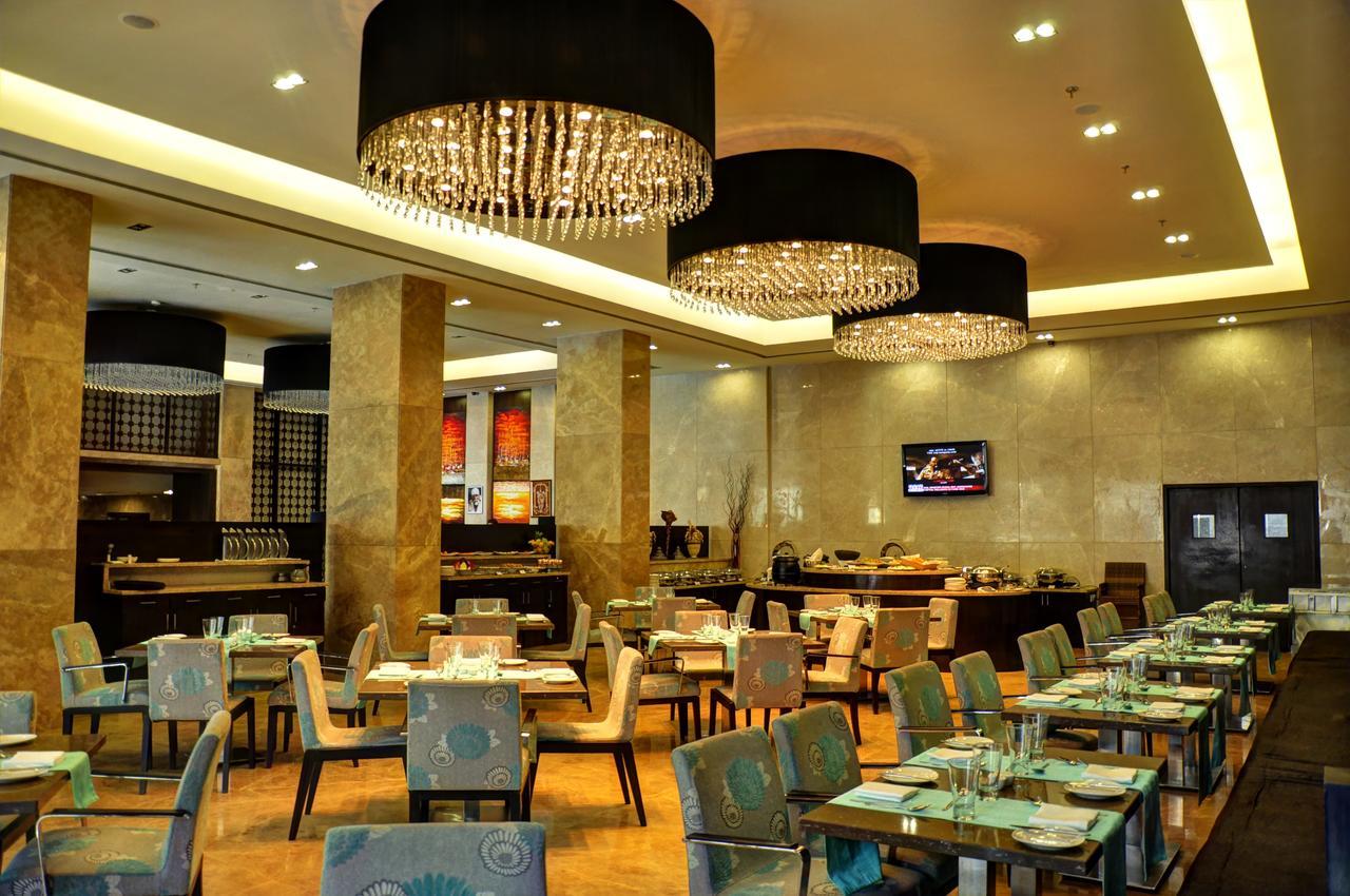 Manasarovar - The Fern Hyderabad Exterior photo