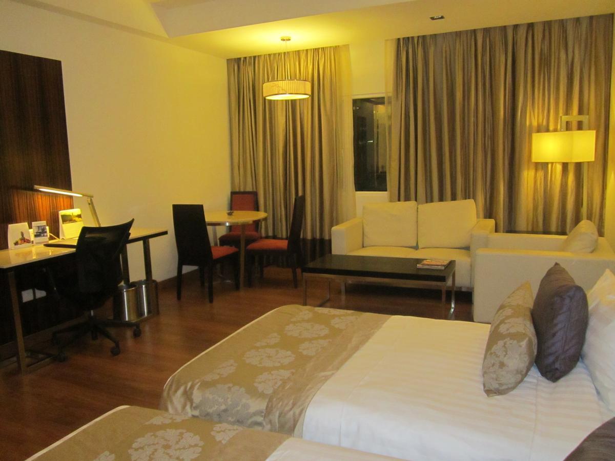 Manasarovar - The Fern Hyderabad Exterior photo