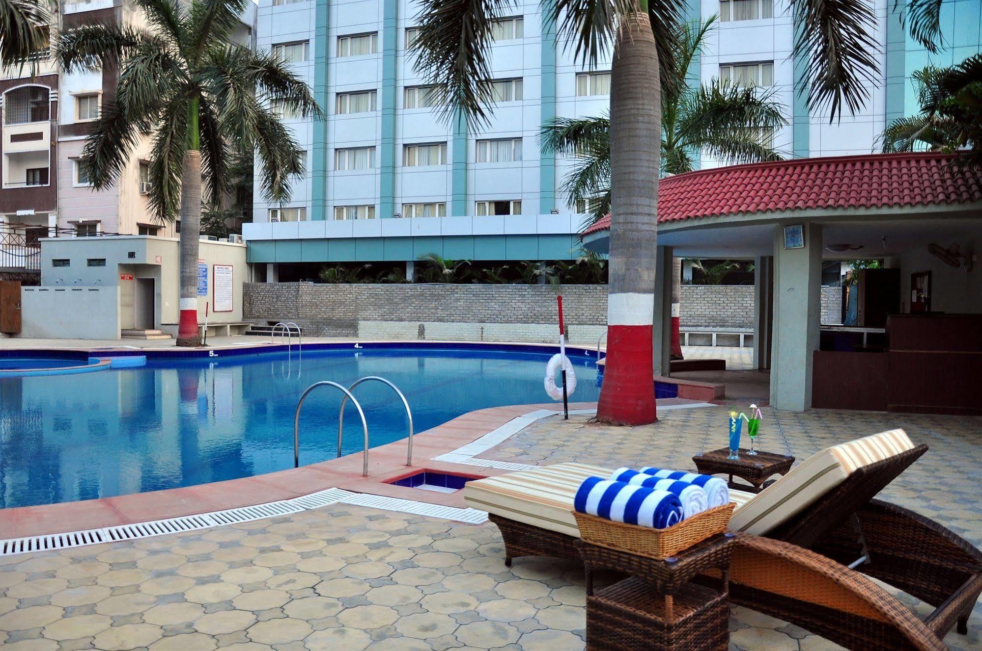 Manasarovar - The Fern Hyderabad Exterior photo