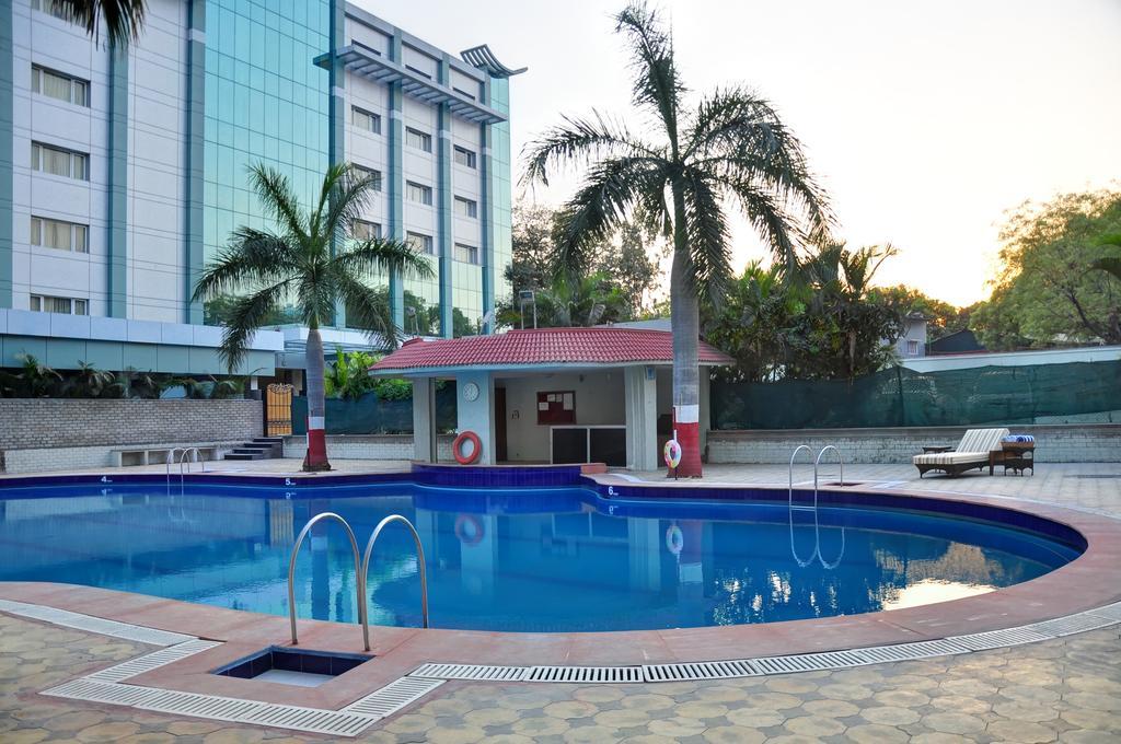 Manasarovar - The Fern Hyderabad Exterior photo
